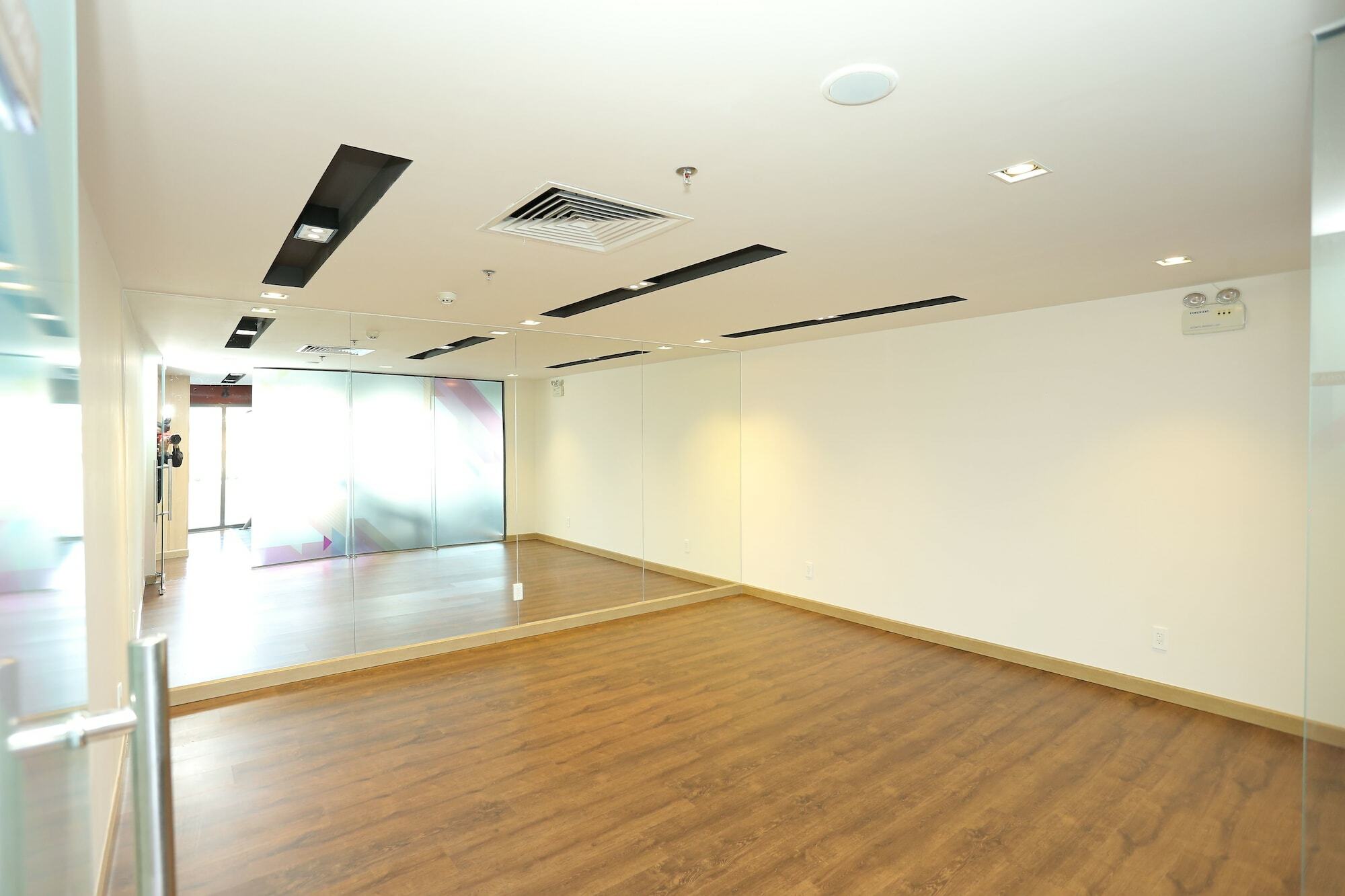 Citadines Central Binh Duong Thuan An Dış mekan fotoğraf